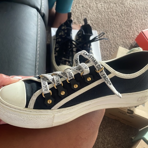 Dior sneakers need a good clean hand they’ll be like new. Size 9.5 - Picture 2 of 3